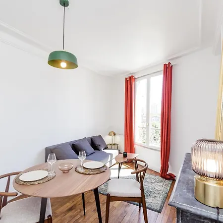 Apartment Nice 32 M Renovated And With Comfort In *